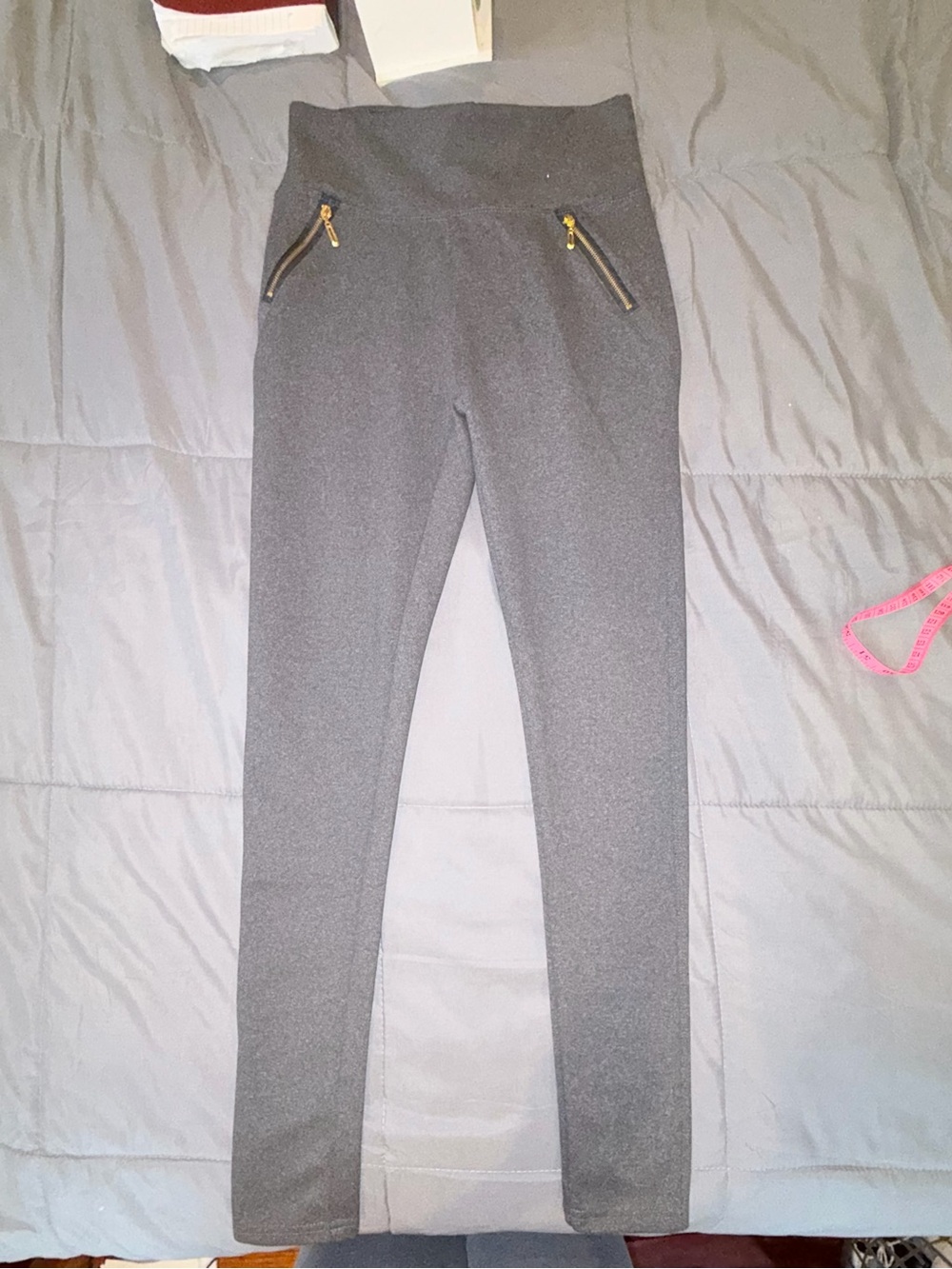 Streetwear Society Gray High Rise Zip Pocket Leggings Size Small NWT